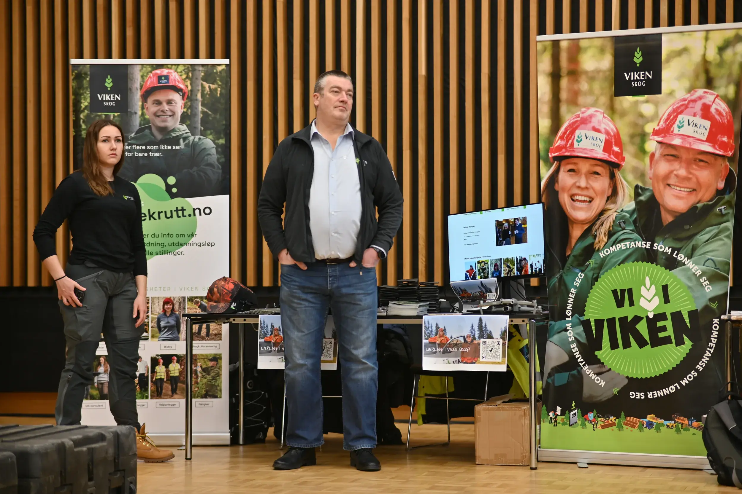 Utstillere ved Viken Skogs stand